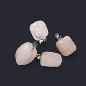 Rose Quartz Stone Pendant Necklace